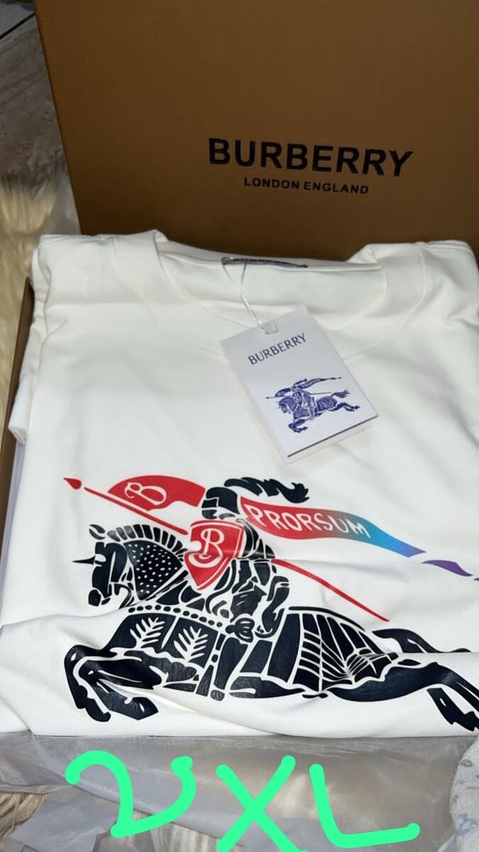 T-shirt de designer exclusif