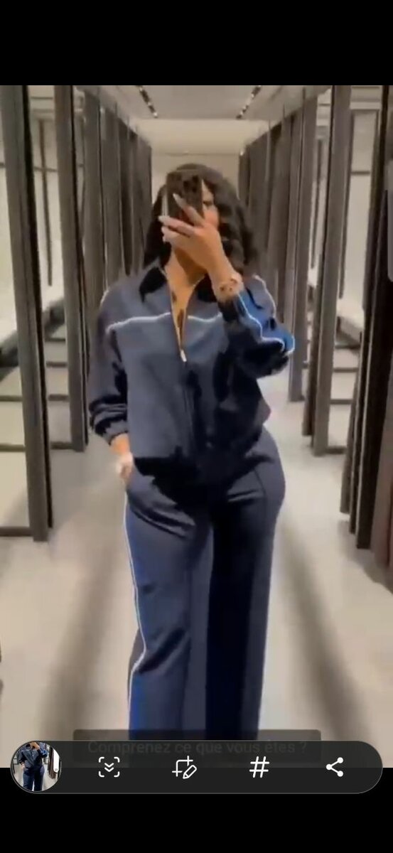 Survêtement bleu élégant