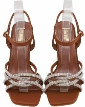 Sandales à strass élégantes