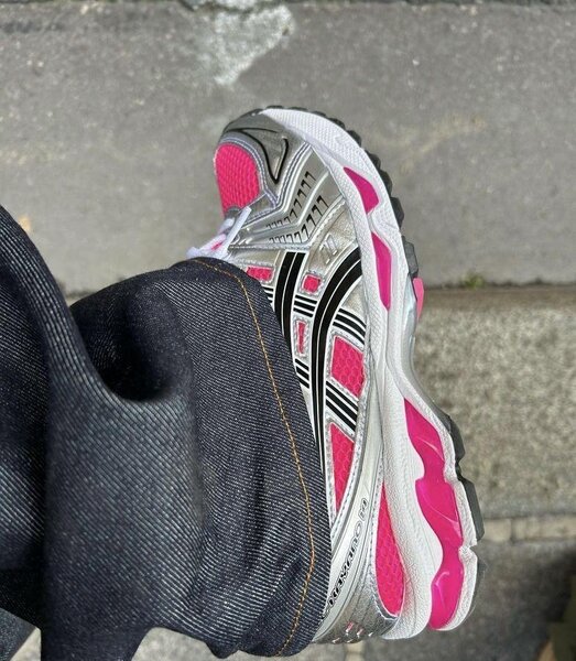 Chaussures Asics Kayano