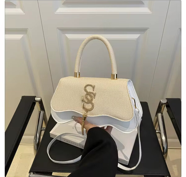 Sac à main élégant femme