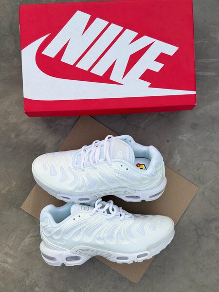 Baskets Nike Air Max modernes