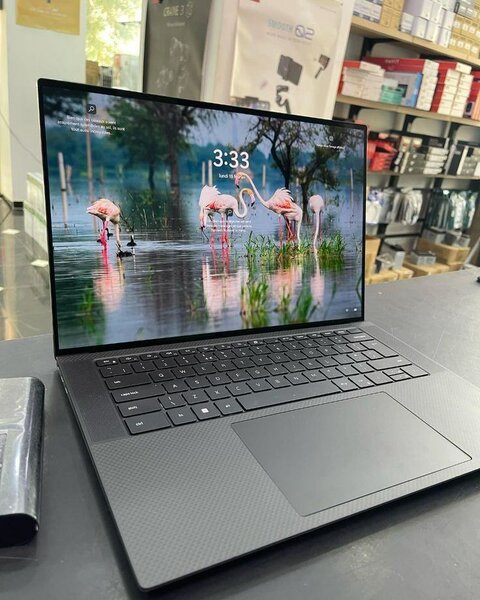 Ordinateur portable Lenovo gris