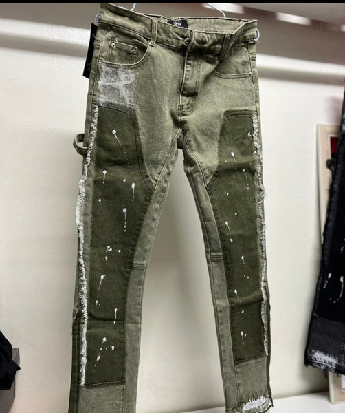 Jeans homme vert déchiré et peint