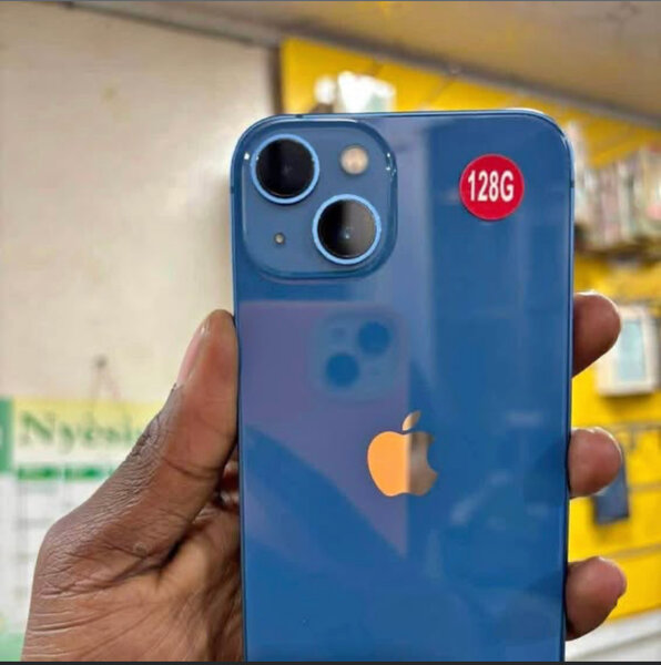 iPhone 13 128GB Bleu