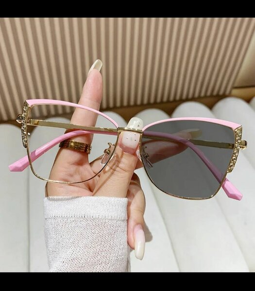 Lunettes de soleil femme rose et or