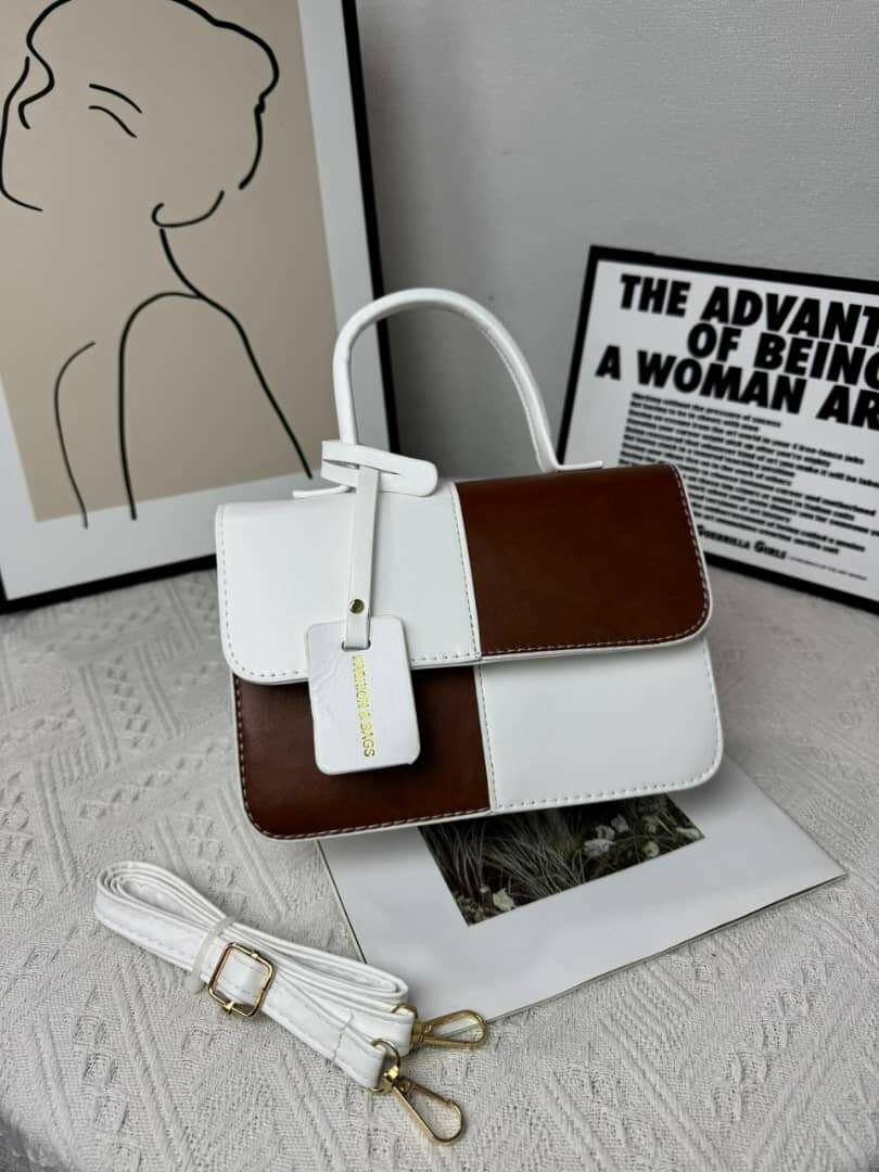 Sac à main élégant bicolore