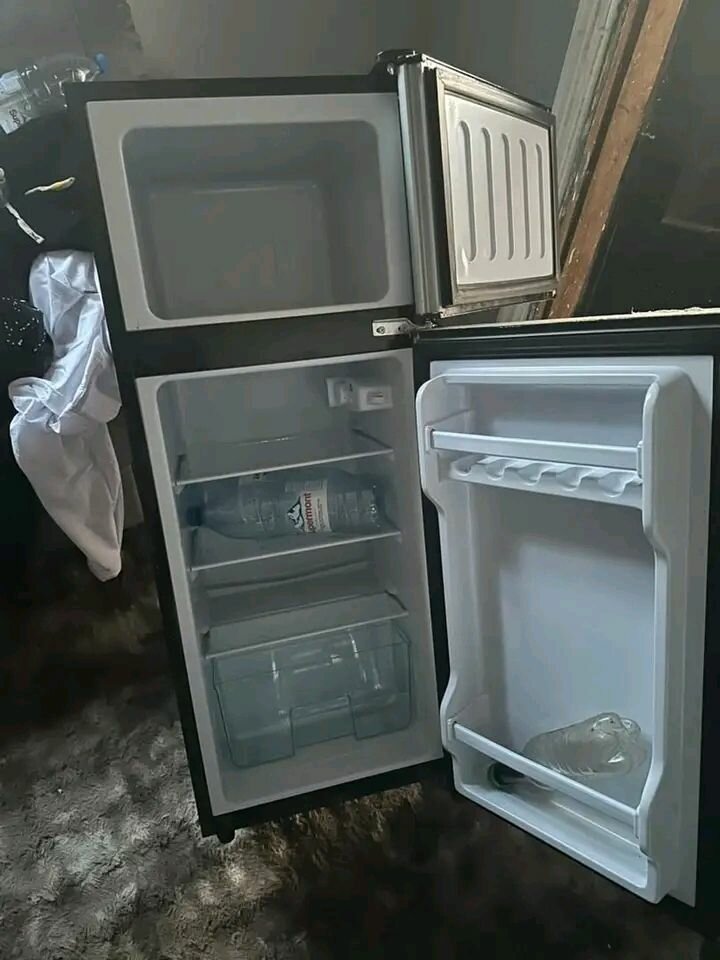 Mini réfrigérateur compact