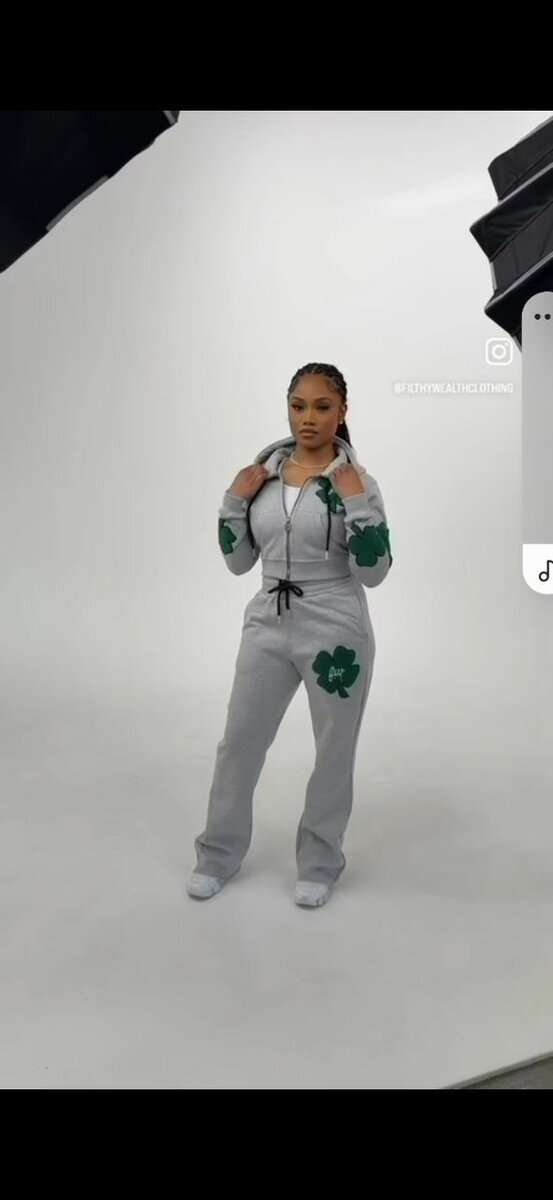 Ensemble de survêtement avec motif trèfle