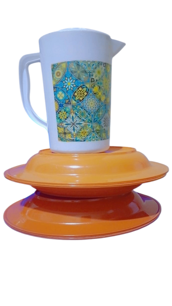 Lot d'assiettes et carafe