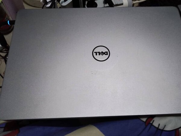 Dell Inspiron 17 7746