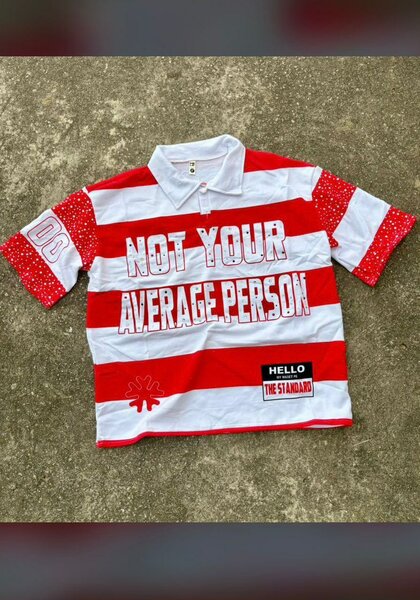 Polo homme rayé 'Not Your Average Person'