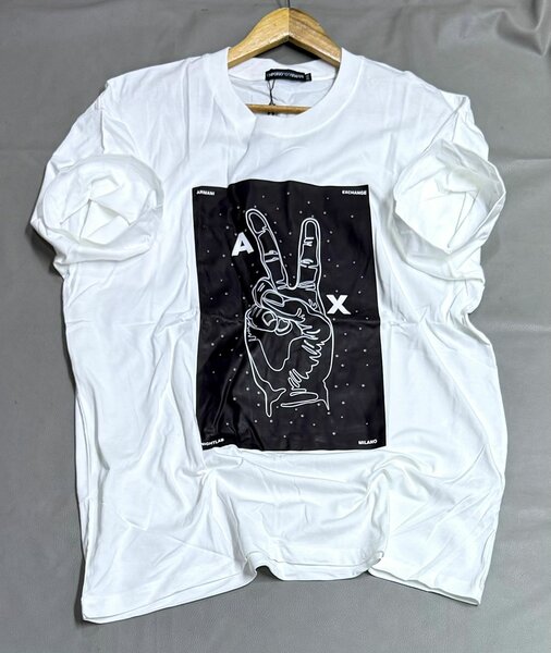 T-shirt homme blanc avec motif graphique