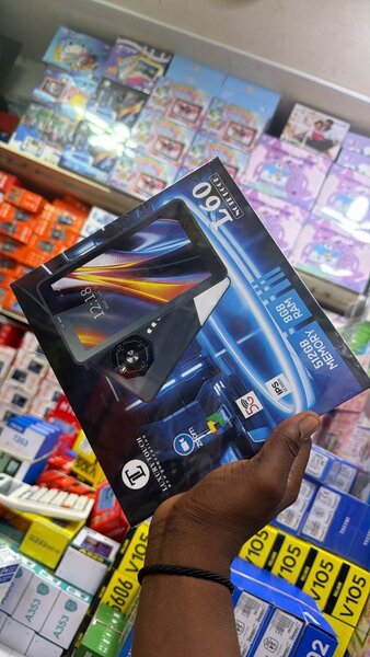 Tablette Android 8 Go RAM 128 Go