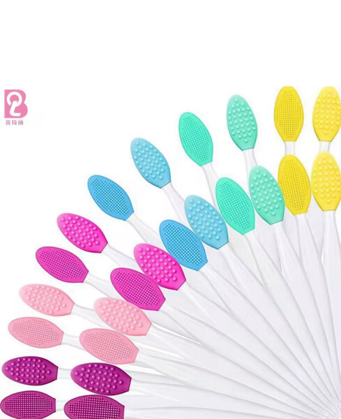 Exfoliant pour lèvres coloré