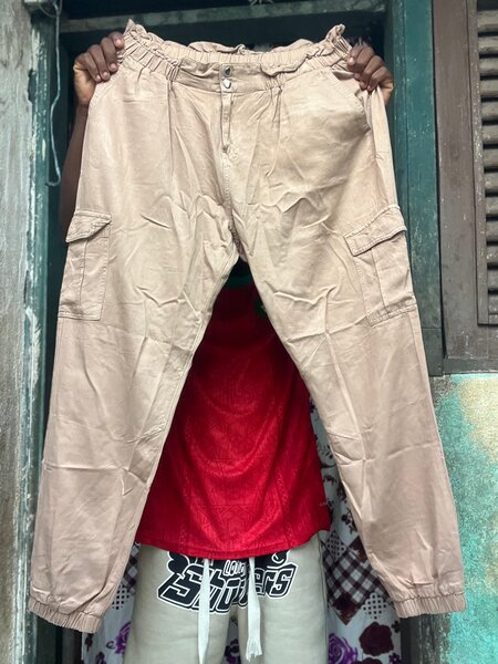 Pantalon cargo beige homme