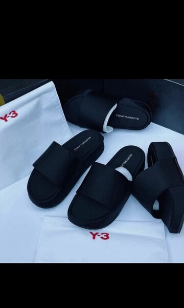 Sandales noires Y-3