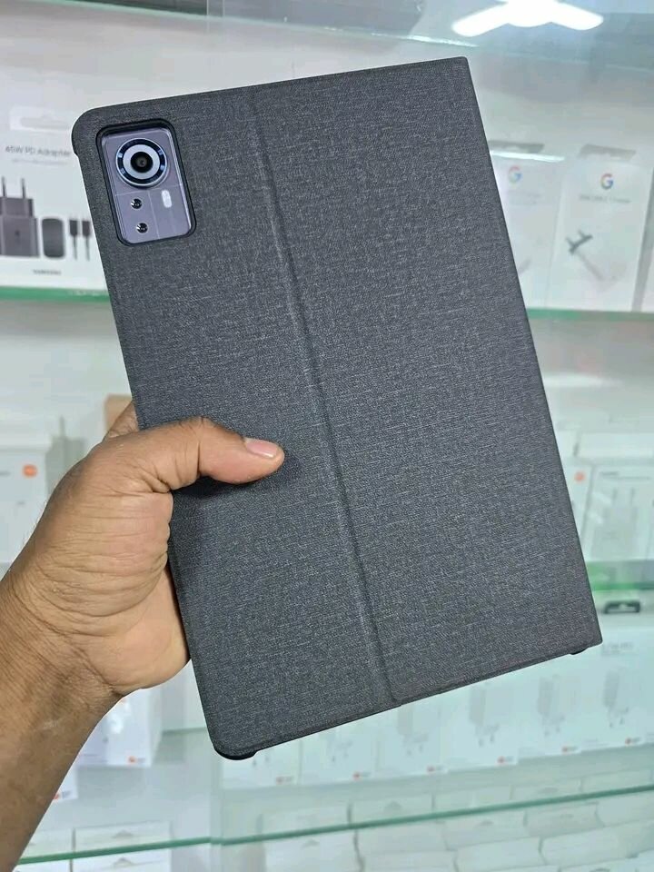 Étui pour tablette tactile gris