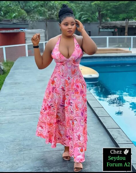 Robe d'été florale rose