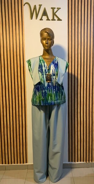 Ensemble chic femme moderne