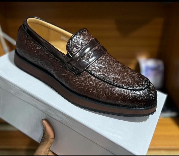 Mocassins en cuir marron