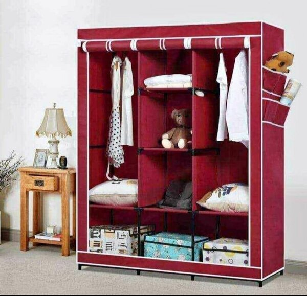 Armoire portable pliable rouge