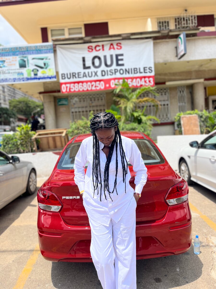 Ensemble blanc élégant pour femmes