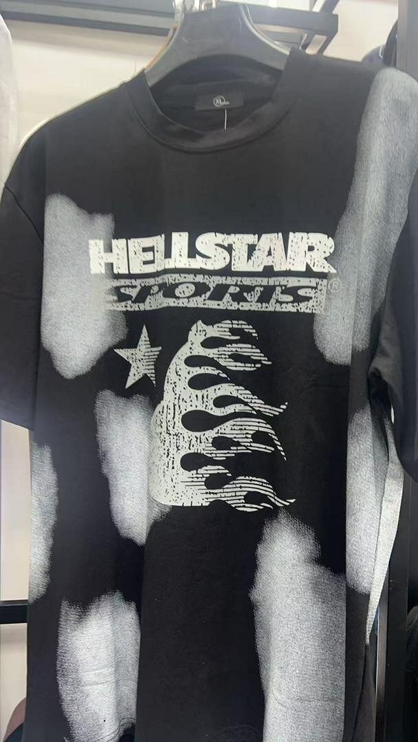 T-shirt tendance homme stylisée