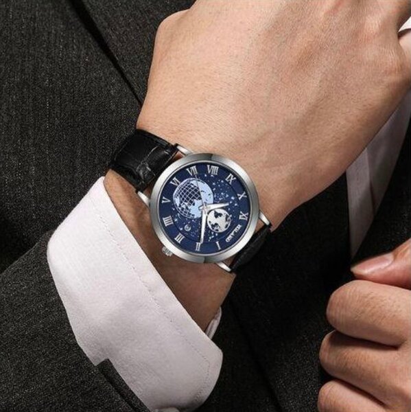 Montre élégante avec carte