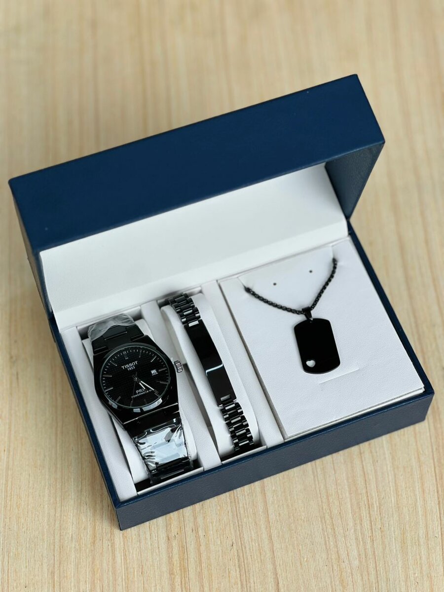 Montre avec collier et boîte-cadeau