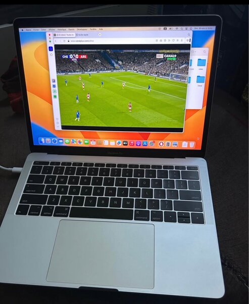 Ordinateur portable Apple MacBook