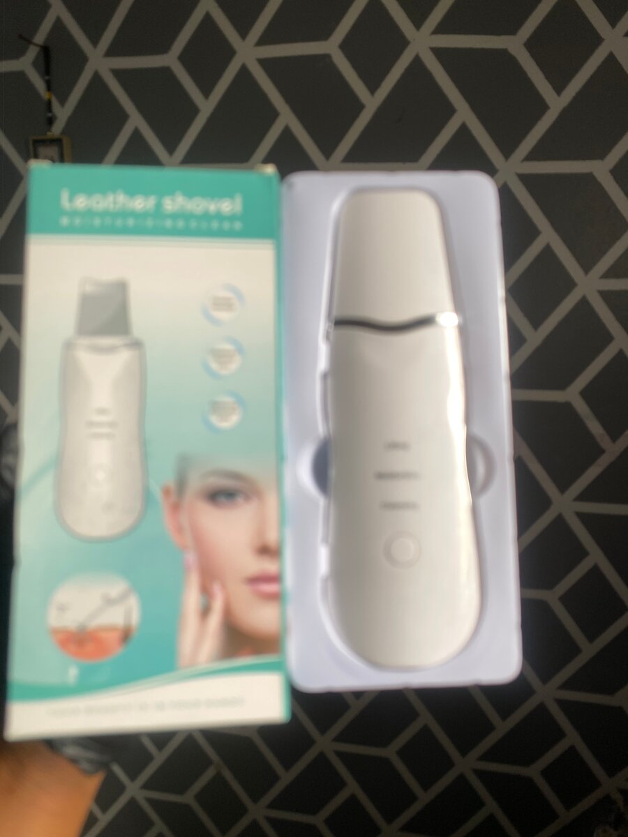 Nettoyant visage électrique anti-points noirs