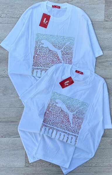 T-shirt graphique tendance