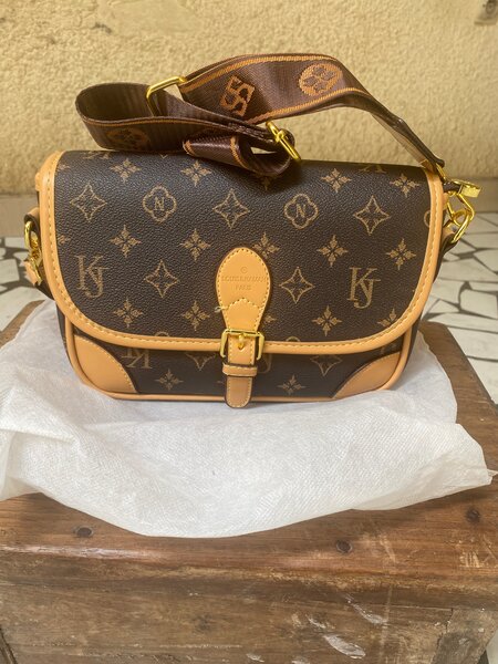 Sac bandoulière élégant