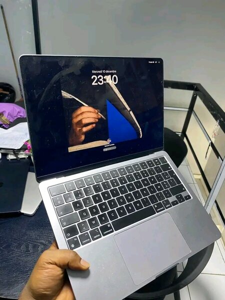 Ordinateur portable Apple MacBook Pro