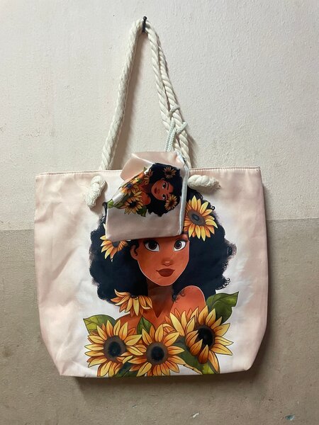 Sac cabas avec pochette illustré