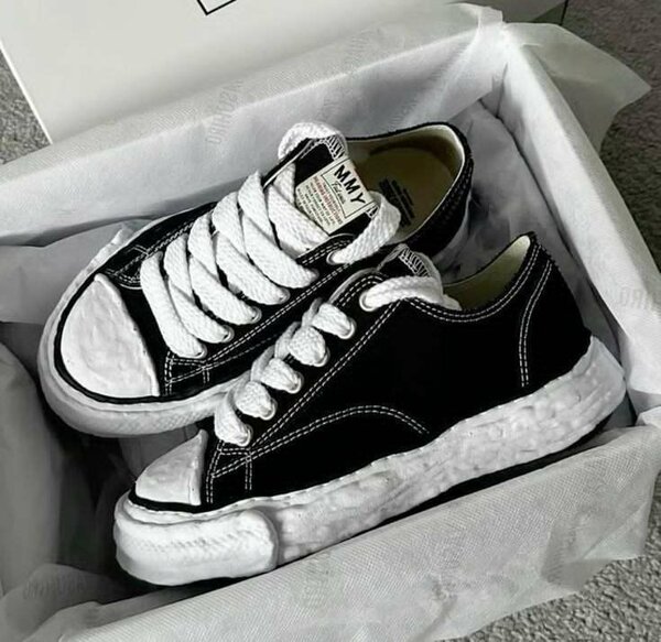 MAISON MAHIRA YASUHIRO