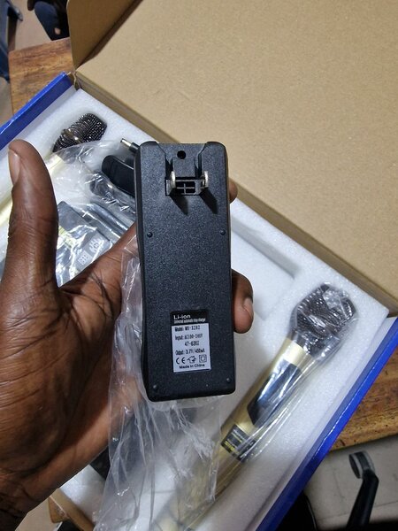 Chargeur de piles de micro