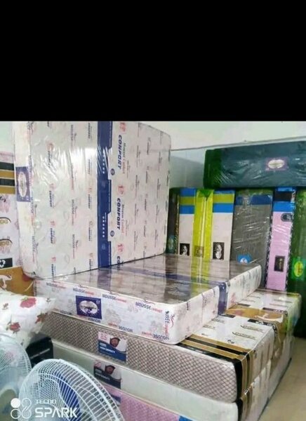 Matelas orthopédique Spring - Confort et soutien