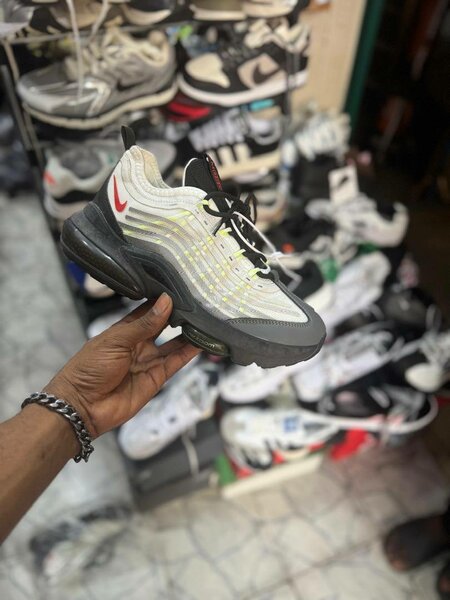 Chaussures de sport tendance