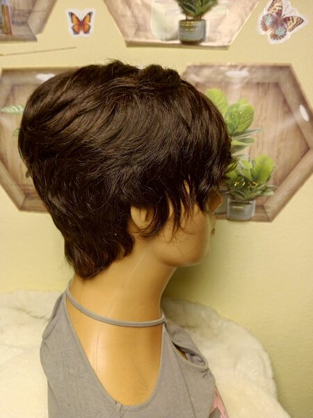 Perruque courte marron pour femme