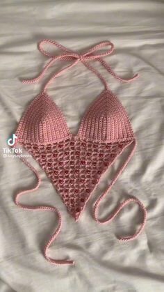 Bikini crochet rose