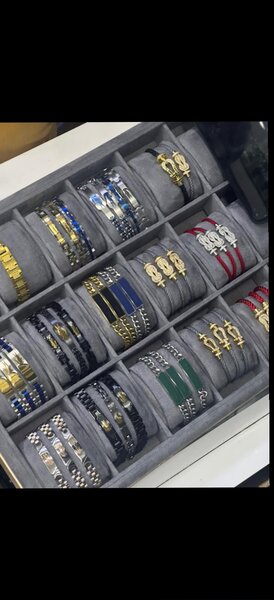 Bracelets en acier inoxydable