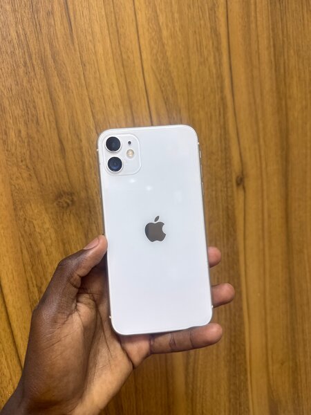 iPhone 11 Blanc 64 Go