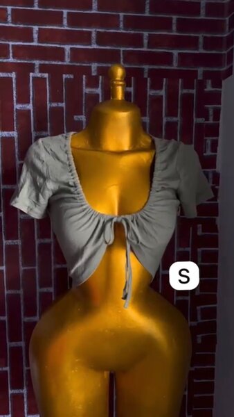 Top court style bohème