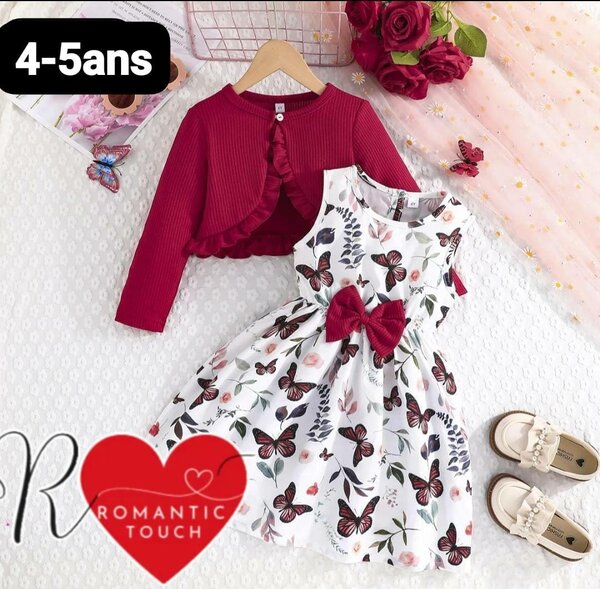 Robe Papillons et Veste Rouge