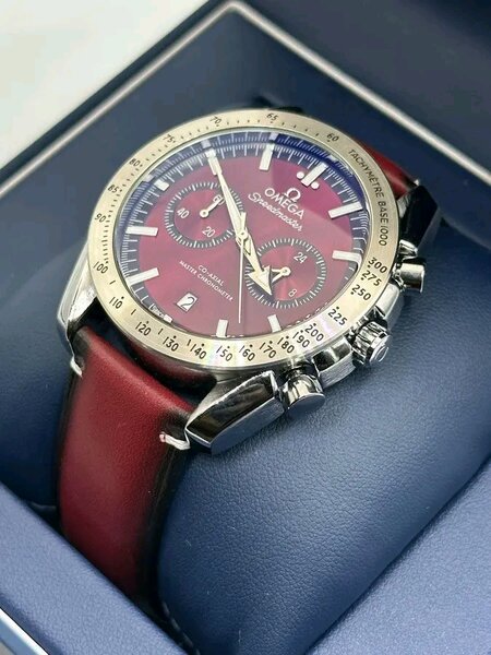 Montre chronographe élégante