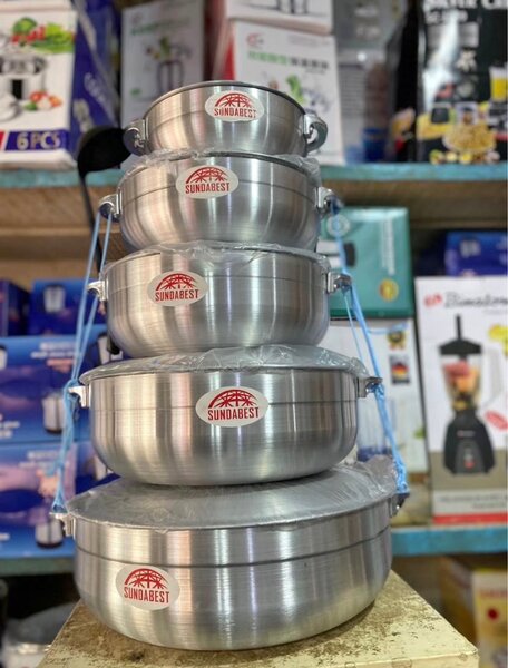 Set de Casseroles en Acier