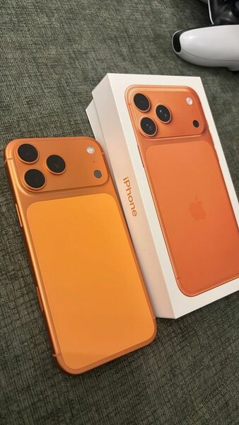 iPhone Pro Max orange reconditionné