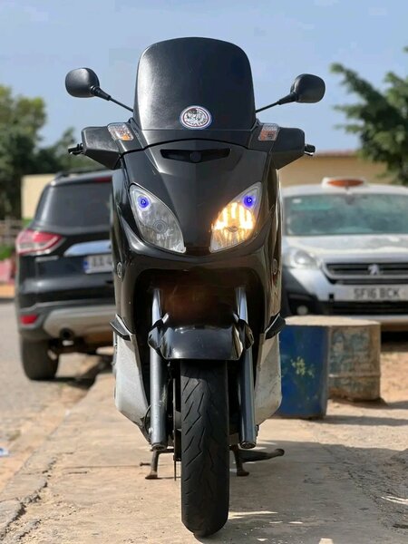 Scooter Yamaha X-Max 125